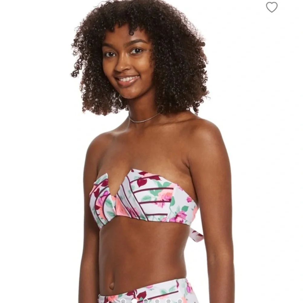 Betsey Johnson‎ Prisoner Of Love Rose Molded Bikini Top Women's Size Small NEW